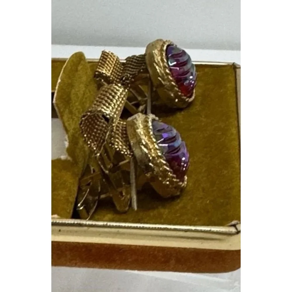 Vintage Lord Newport Cufflinks Gold and Red